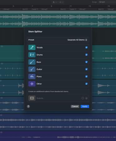 واجهة تطبيق Logic Pro تعرض Stem Splitter مع خيارات للغناء والباس والطبول والغيتار والبيانو وغيرها