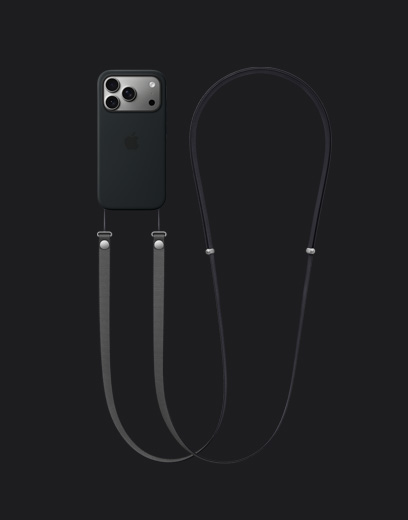 iPhone 17 Pro, sedd bakifrån, silverfinish, svart silikonskal med MagSafe och mörkgrå axelrem